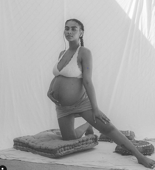 Taylor Giavasis Pregnant And First Baby